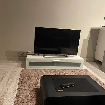 Apartment Center *